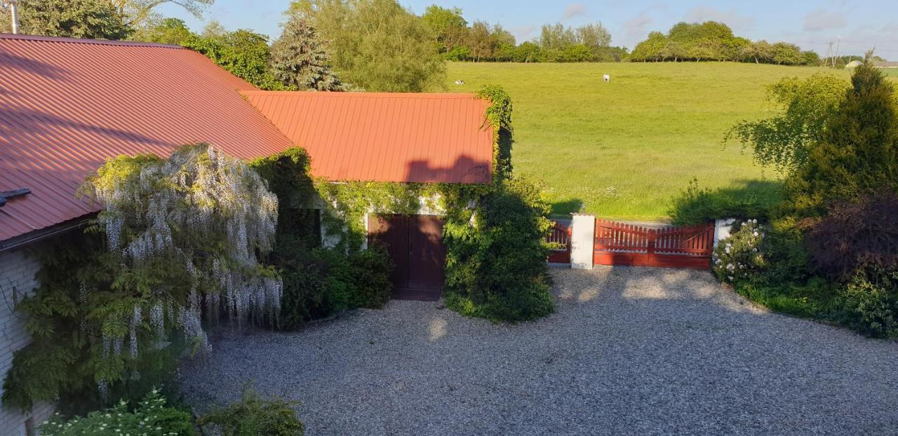 Вилла Zakatek Pod Grusza Bedzino Экстерьер фото